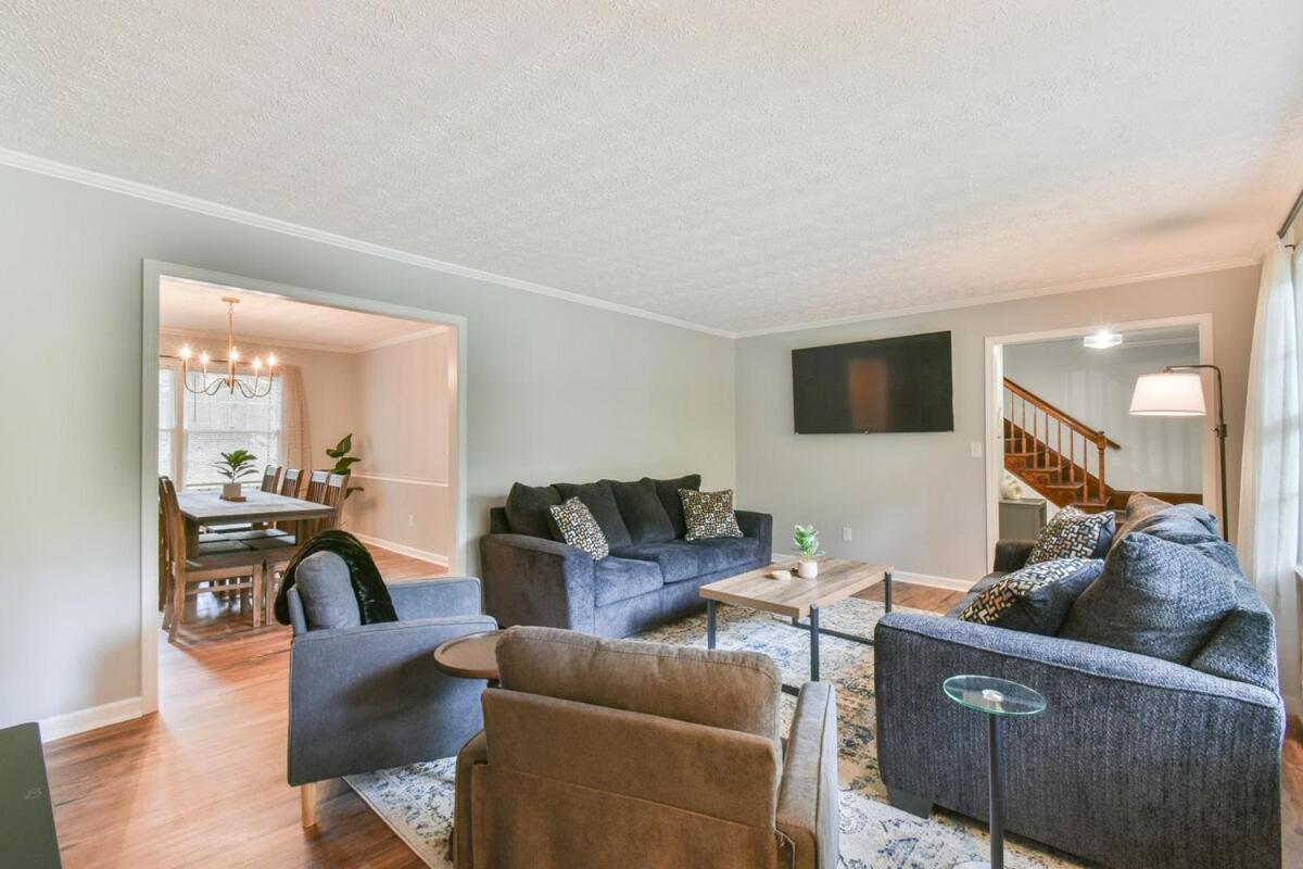 Cozy Home With Arcade, Ping Pong & Fenced Backyard Lawrenceville Eksteriør bilde