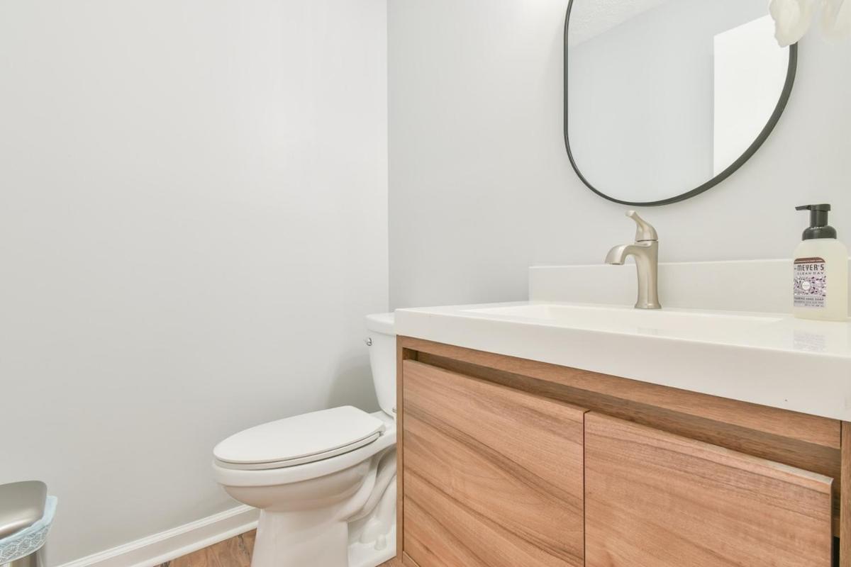Cozy Home With Arcade, Ping Pong & Fenced Backyard Lawrenceville Eksteriør bilde