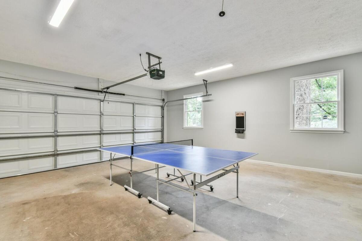 Cozy Home With Arcade, Ping Pong & Fenced Backyard Lawrenceville Eksteriør bilde