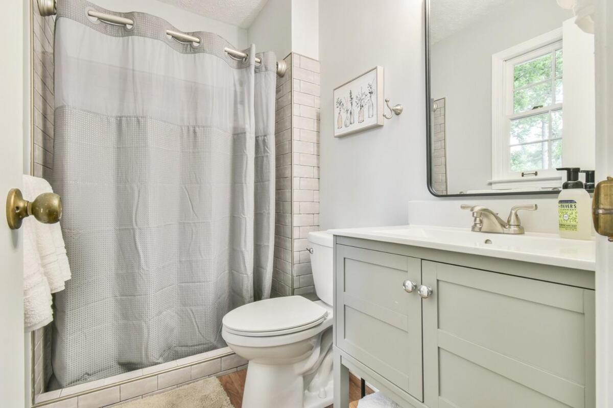 Cozy Home With Arcade, Ping Pong & Fenced Backyard Lawrenceville Eksteriør bilde