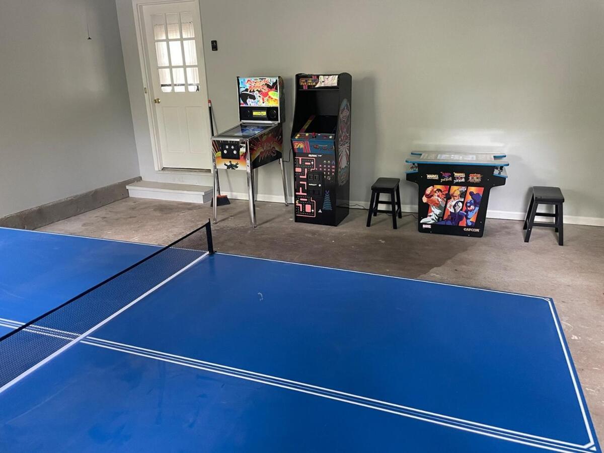 Cozy Home With Arcade, Ping Pong & Fenced Backyard Lawrenceville Eksteriør bilde