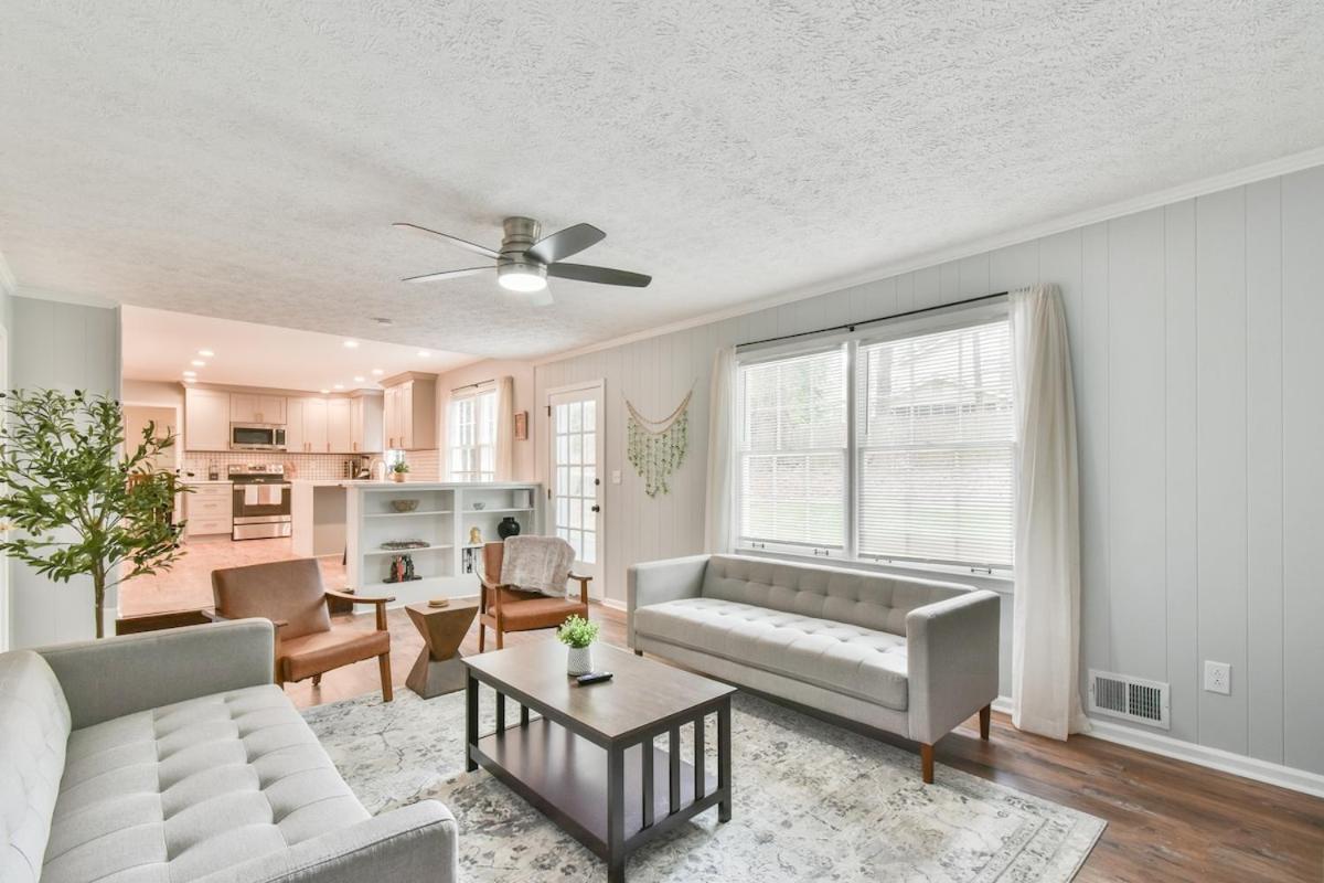 Cozy Home With Arcade, Ping Pong & Fenced Backyard Lawrenceville Eksteriør bilde
